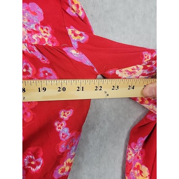 Intimately Free People Red Floral Bell Sleeve Tie Front Lace Bodysuit Large - Picture 12 of 15